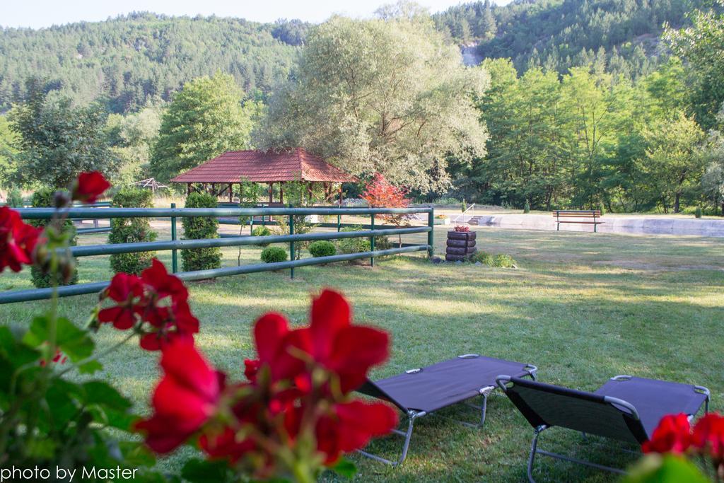 Holiday Homes Biser Lopatnice Lopatnica Eksteriør bilde